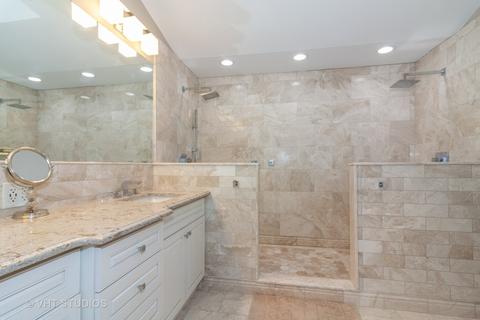 105 Chestnut Hills Cir, Burr Ridge, IL 60527 photo 12