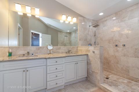 105 Chestnut Hills Cir, Burr Ridge, IL 60527 photo 13
