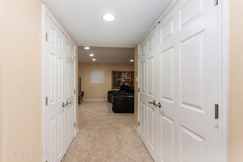 105 Chestnut Hills Cir, Burr Ridge, IL 60527 photo 20