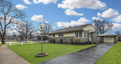 25 Mohawk Dr, Thornton, IL 60476 photo 2