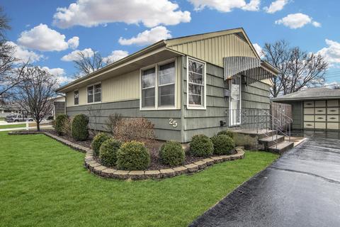25 Mohawk Dr, Thornton, IL 60476 photo 1