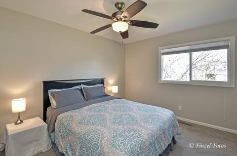 5302 Abbey Dr, Mchenry, IL 60050 photo 9