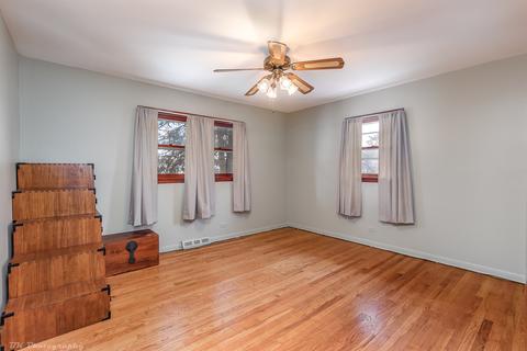 8237 Latrobe Ave, Burbank, IL 60459 photo 13