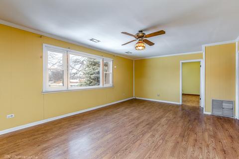 8237 Latrobe Ave, Burbank, IL 60459 photo 12