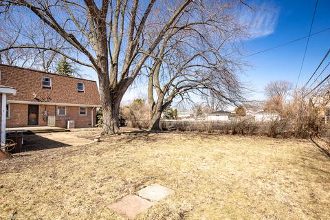 8237 Latrobe Ave, Burbank, IL 60459 photo 5