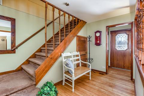 8237 Latrobe Ave, Burbank, IL 60459 photo 7