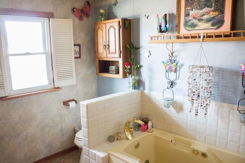 210 E 12th St, Georgetown, IL 61846 photo 14