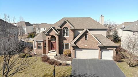 12734 Skyline Dr, Plainfield, IL 60585 photo 2
