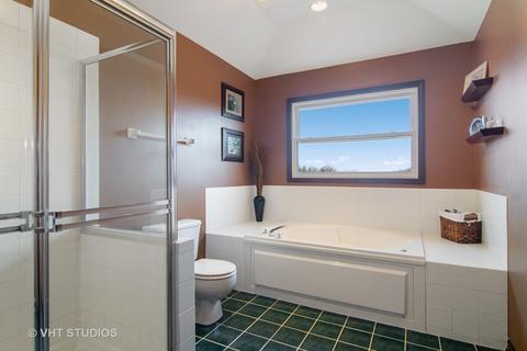 1456 Polo Dr, Bartlett, IL 60103 photo 11