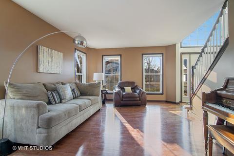 1456 Polo Dr, Bartlett, IL 60103 photo 3