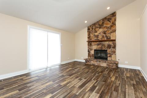 233 Willow Rd, Matteson, IL 60443 photo 4