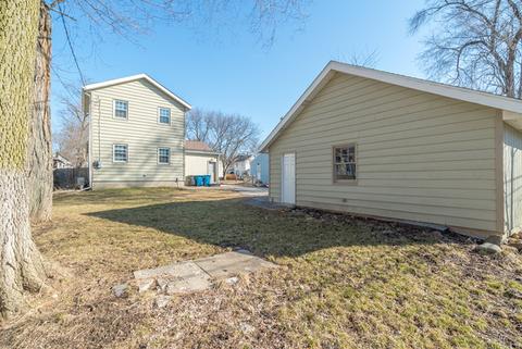 523 E Main St, Morris, IL 60450 photo 22