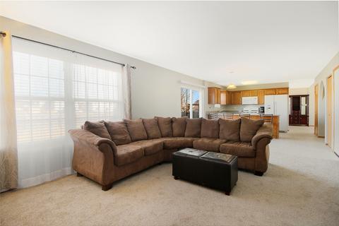 629 Maplewood Dr, Minooka, IL 60447 photo 9