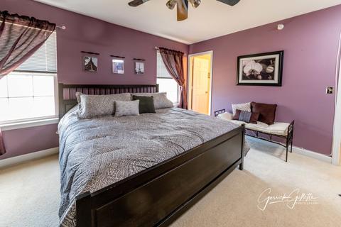 2467 Dickens Dr, Aurora, IL 60503 photo 13
