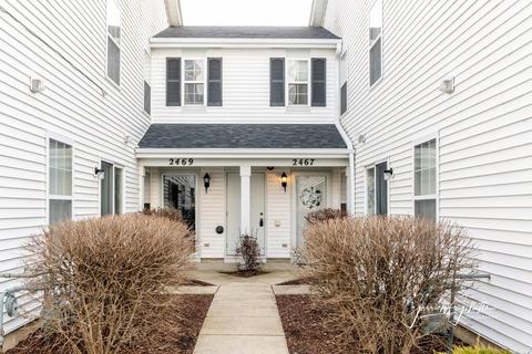 2467 Dickens Dr, Aurora, IL 60503 photo 2