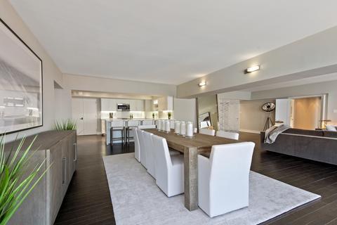 175 E Delaware Pl #6402, Chicago, IL 60611 photo 13