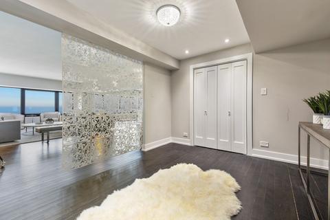 175 E Delaware Pl #6402, Chicago, IL 60611 photo 3
