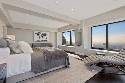 175 E Delaware Pl #6402, Chicago, IL 60611 photo 24
