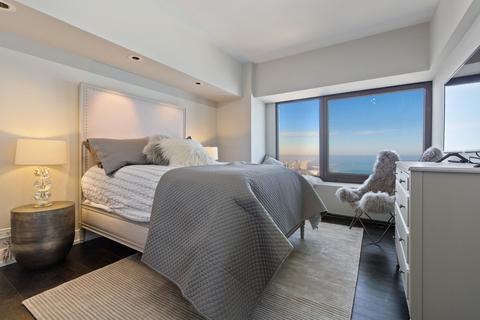 175 E Delaware Pl #6402, Chicago, IL 60611 photo 32