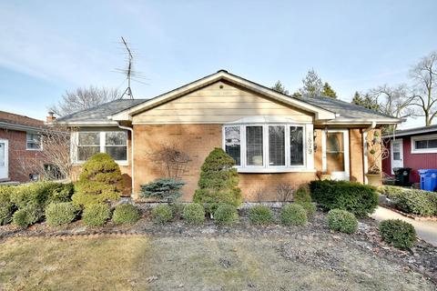 1879 Ash St, Des Plaines, IL 60018 photo 2