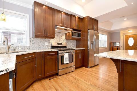 1879 Ash St, Des Plaines, IL 60018 photo 6