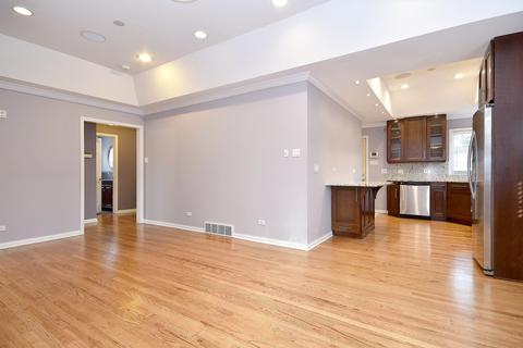 1879 Ash St, Des Plaines, IL 60018 photo 10