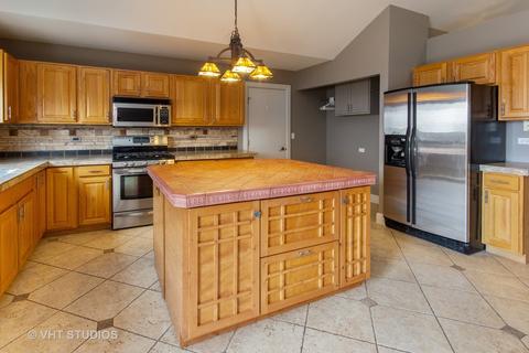 2110 Alpine Way, Plainfield, IL 60586 photo 4