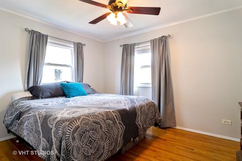 1007 S Gables Blvd, Wheaton, IL 60189 photo 5