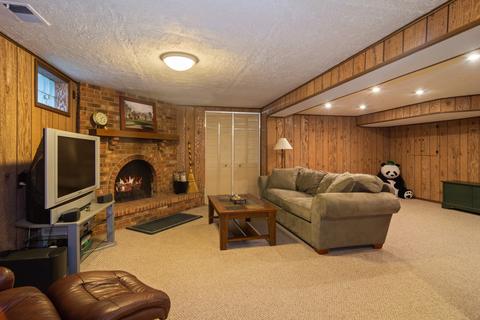 1820 E Sitka Ln, Mount Prospect, IL 60056 photo 16