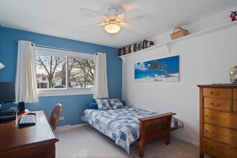 1820 E Sitka Ln, Mount Prospect, IL 60056 photo 14