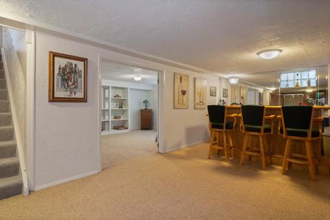 1820 E Sitka Ln, Mount Prospect, IL 60056 photo 17