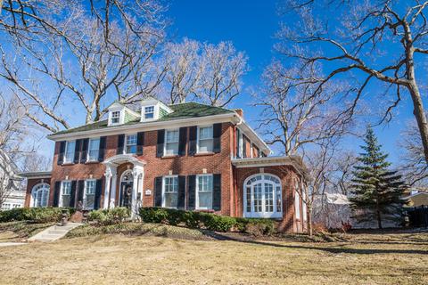 1015 Douglas Ave, Elgin, IL 60120 photo 2