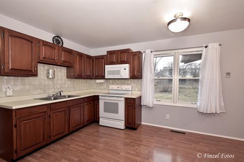 4807 David St, Mchenry, IL 60051 photo 8