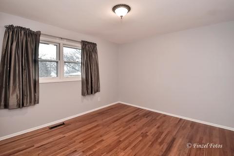 4807 David St, Mchenry, IL 60051 photo 4
