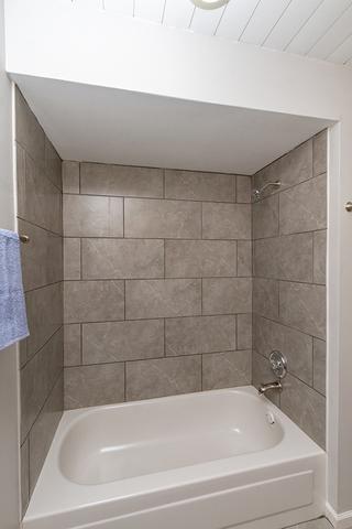 1207 W Algonquin Rd, Algonquin, IL 60102 photo 26