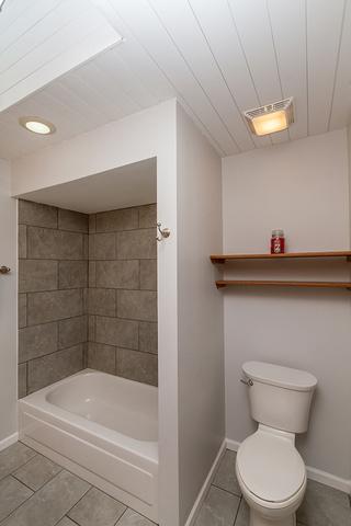 1207 W Algonquin Rd, Algonquin, IL 60102 photo 24