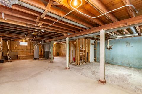 1207 W Algonquin Rd, Algonquin, IL 60102 photo 27