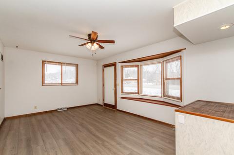 1207 W Algonquin Rd, Algonquin, IL 60102 photo 8