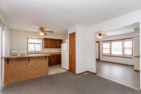 1207 W Algonquin Rd, Algonquin, IL 60102 photo 14
