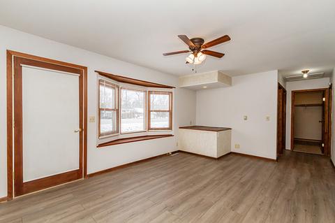 1207 W Algonquin Rd, Algonquin, IL 60102 photo 11