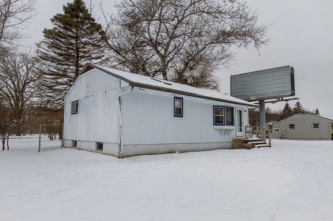 1207 W Algonquin Rd, Algonquin, IL 60102 photo 3