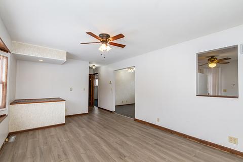 1207 W Algonquin Rd, Algonquin, IL 60102 photo 10