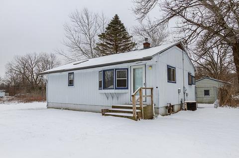 1207 W Algonquin Rd, Algonquin, IL 60102 photo 2