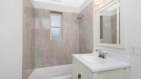 249 E Walnut Ave, Des Plaines, IL 60016 photo 14