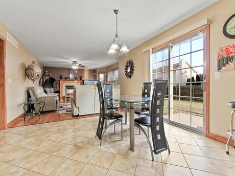 2909 Grey Hawk Dr, Normal, IL 61761 photo 5