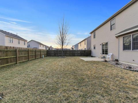 2909 Grey Hawk Dr, Normal, IL 61761 photo 21