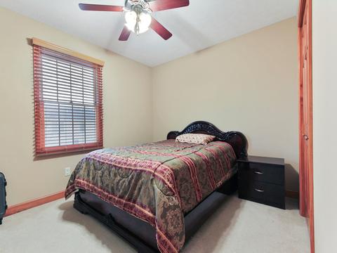 2909 Grey Hawk Dr, Normal, IL 61761 photo 14