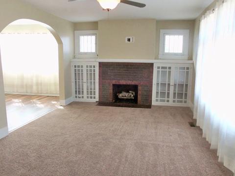 307 S 4th St, Oregon, IL 61061 photo 4