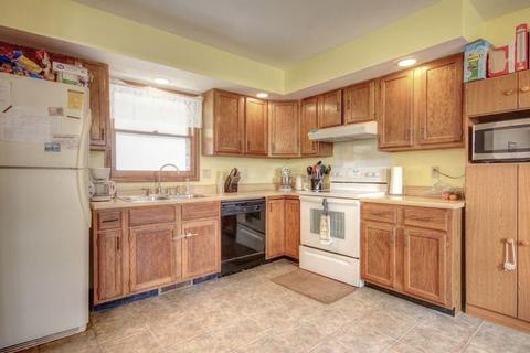 412 S White St, Sidney, IL 61877 photo 16