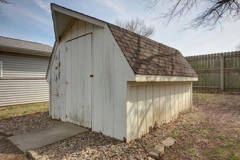 412 S White St, Sidney, IL 61877 photo 12